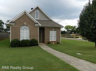1055 Alden Glen Dr, Moody, AL 35004