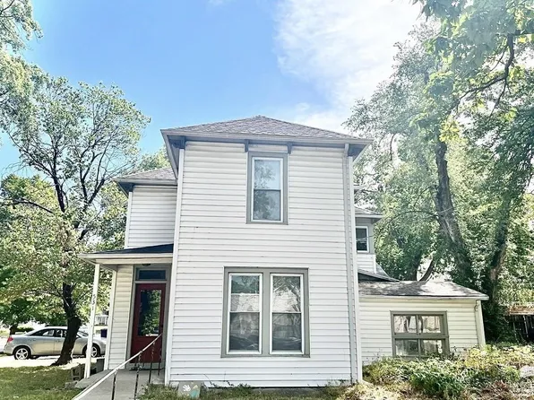 531 Osage St, Manhattan, KS 66502