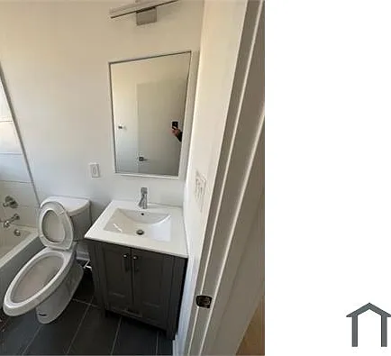 3435 Brown St NW #1 — Photo 8