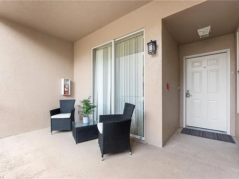 8420 Naples Heritage Dr #1415 — Photo 2