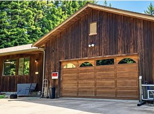 4752 Old Stage Coach Ln, Eureka, CA 95503