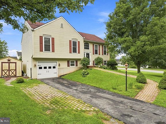 4th image of 142 Wedgewood Rd