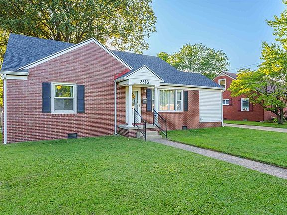 3rd image of 2516 Iroquois Dr