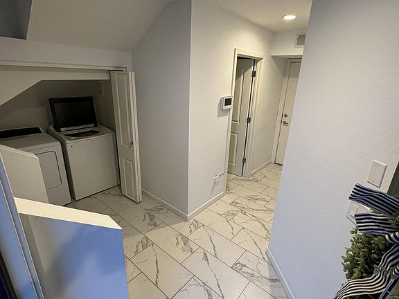 Front door entrance/ Foyer