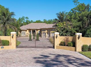 6771 Hunters Rd, Naples, FL 34109