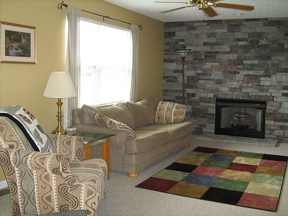 2nd image of 6911 Woodland View Dr