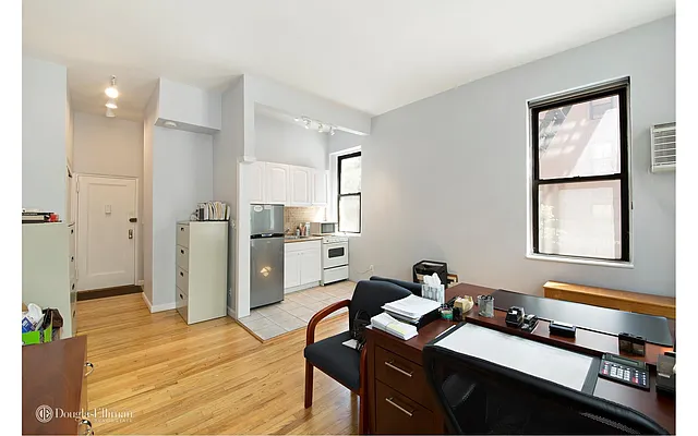 Rented by Douglas Elliman | media 10