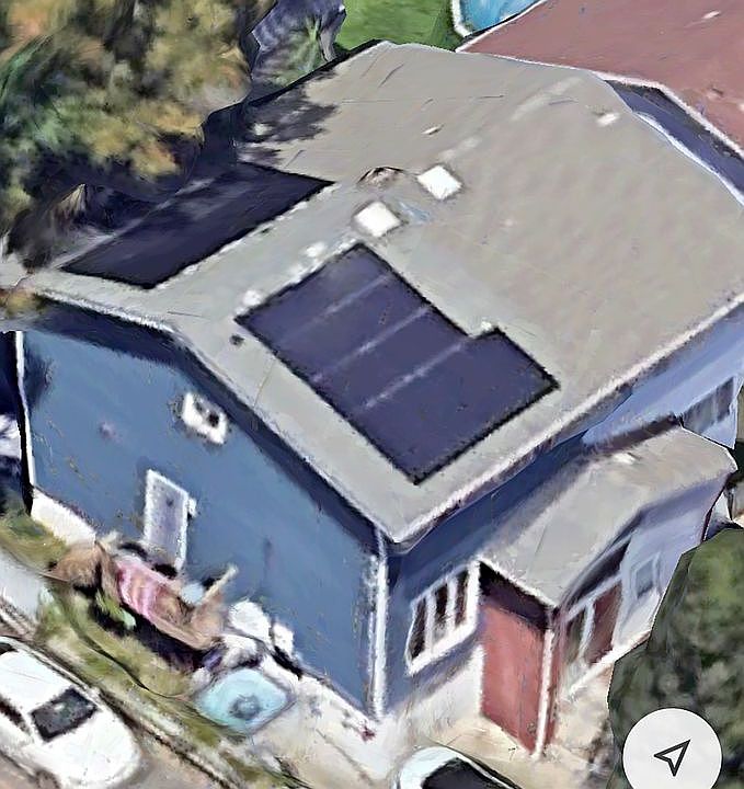 2nd image of 3519 Charles Ct