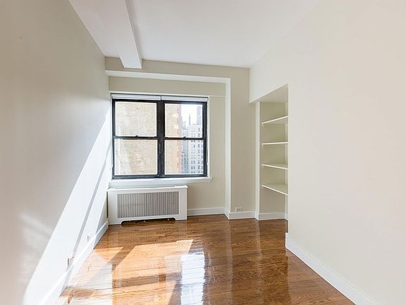 4th image of 400 E 57th St APT 10R