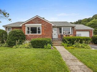 633 Nantasket Ave, Hull, MA 02045
