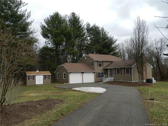 2nd image of 18 Alexander Ln
