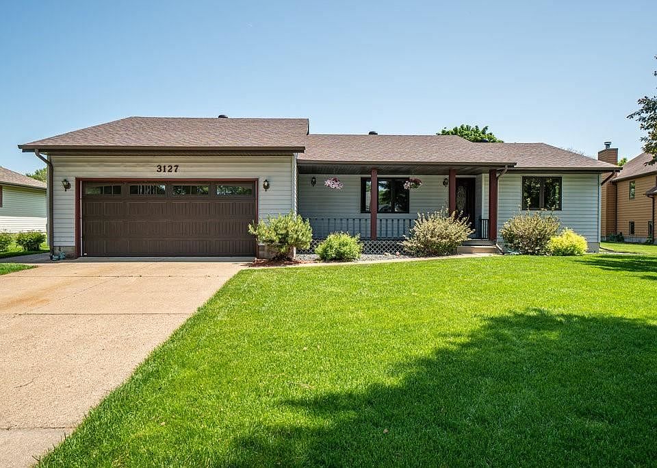 1st image of 3127 Hope Ave
