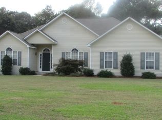 232 Stonefield Cir, Macon, GA 31216