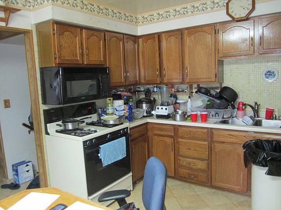 4th image of 415 Woodlawn Dr