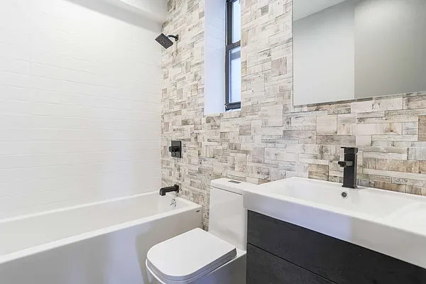 Rented by Brooklyn Group | media 33