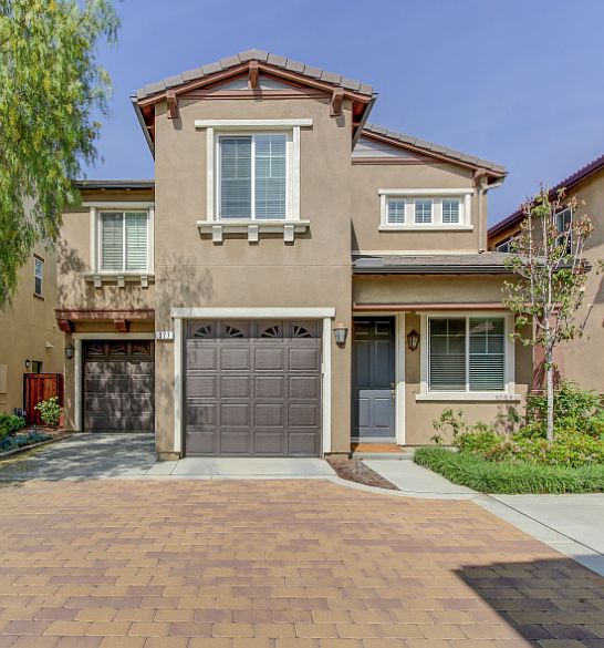 1st image of 377 W Pebble Creek Ln