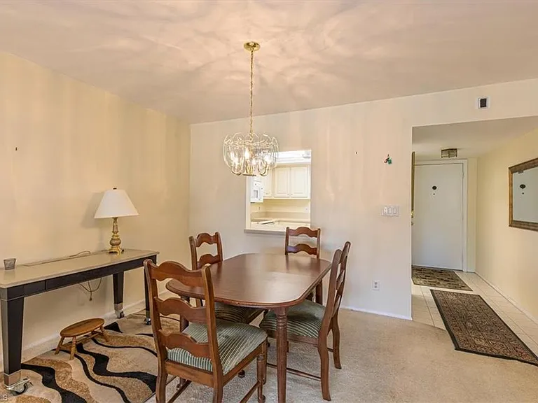 5483 Rattlesnake Hammock Rd #B201 — Photo 8