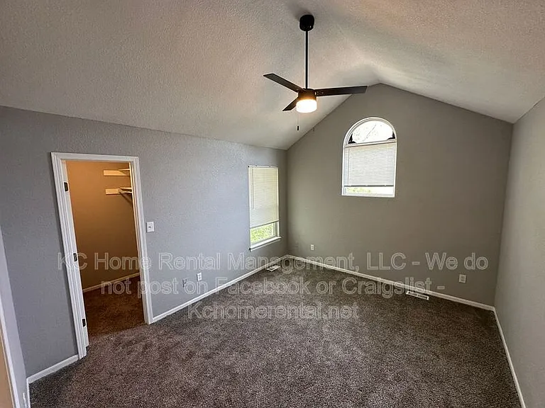 503 SW 4th St — Photo 15