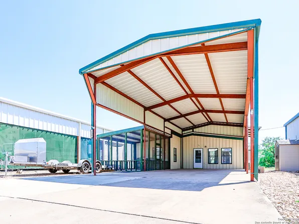 125 Cenizo, Brackettville, TX 78832