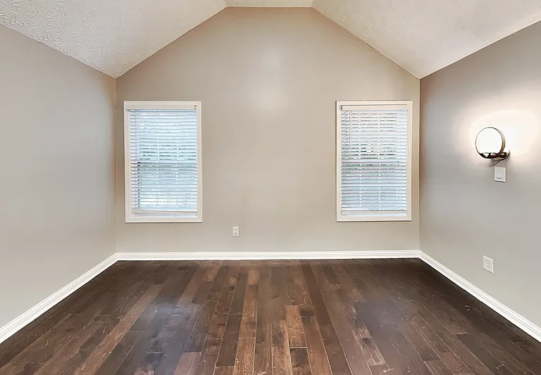 985 Crystal Water Dr — Photo 6