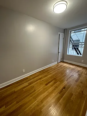 Rented by Beekman Street Realty | media 9