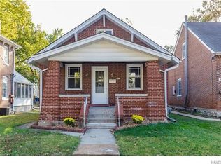 809 Clark St, Saint Charles, MO 63301