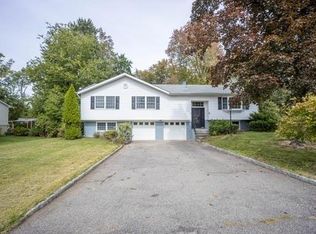 3 Poplar Rd, Beacon, NY 12508