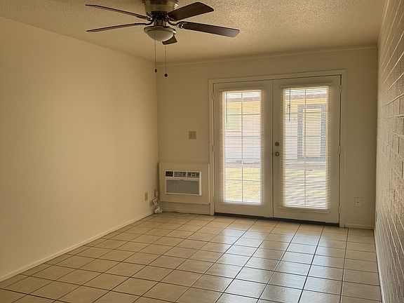 3rd image of 7240 E Belleview St APT 3