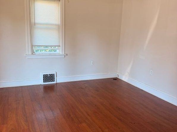 2653 Elm St