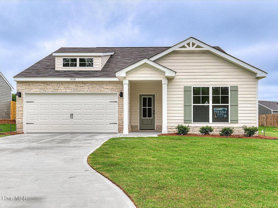 1st image of 826 Sweetgrass Circle