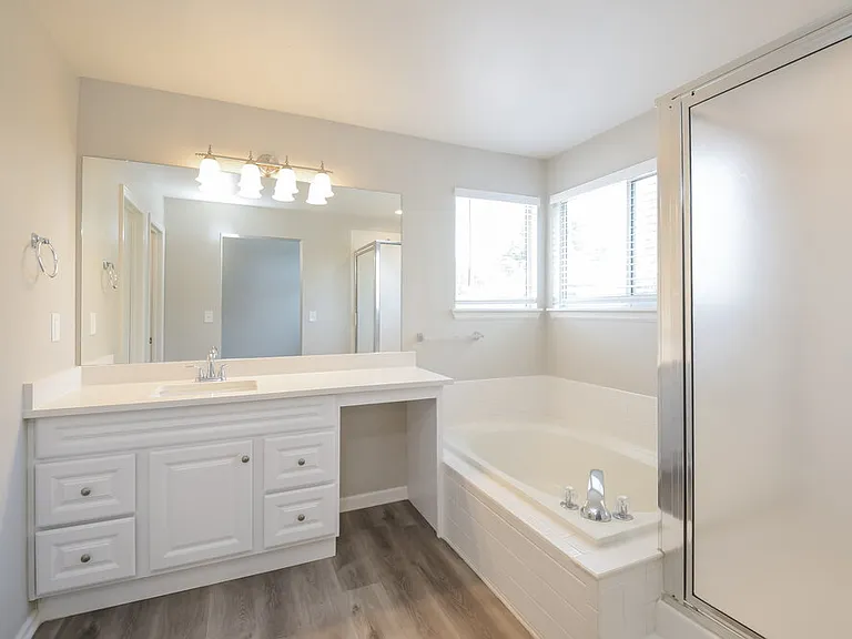 11584 Eaton Ct — Photo 16
