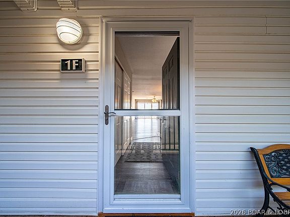 4th image of 194 Park Place Ln #1F