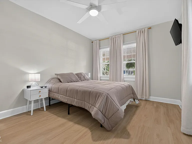 5120 N Park Ave — Photo 30