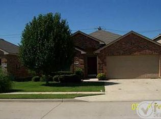 4529 Grassy Glen Dr, Fort Worth, TX 76244