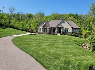 7351 Ridgestone Dr, Cincinnati, OH 45243