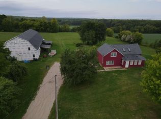 4647 Gravel Pit Rd, New Franken, WI 54229