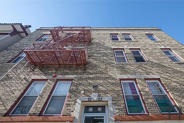 1st image of 21 Stuyvesant Ave #1C