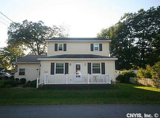 6765 Lake Shore Rd N, Verona Beach, NY 13162