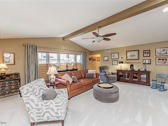5th image of 10762 Meadow Trl