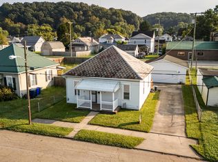 682 Jackson St, Nelsonville, OH 45764