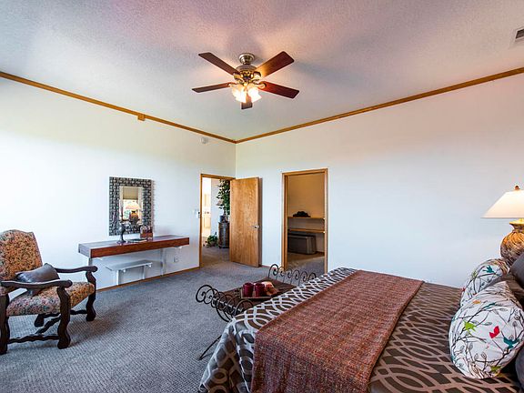 5th image of 5 Steeplechase Ct