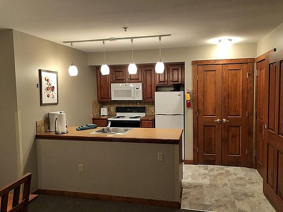 5th image of 30 Highland House Trl #302