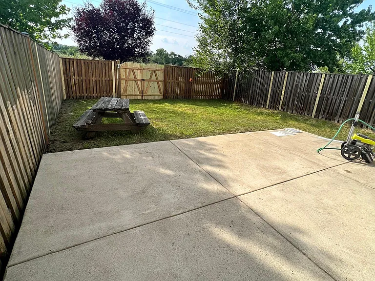 41757 Eloquence Ter — Photo 3
