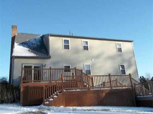 3rd image of 16 Clarence Dr