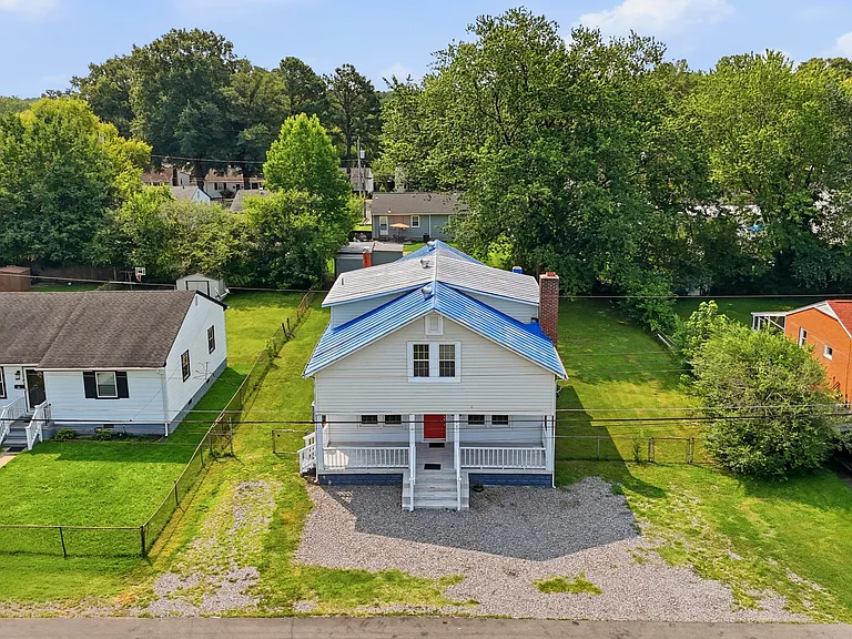 231 N Kalmia Ave — Photo 9
