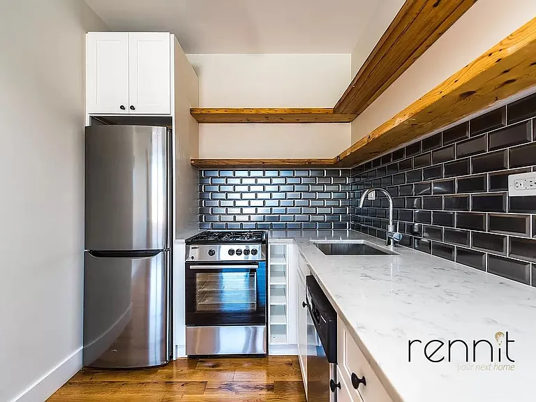 344 Starr St #3R — Photo 2