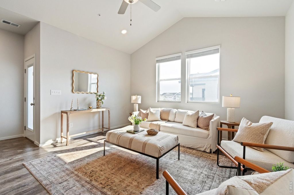 2290 Setting Sun Dr #1