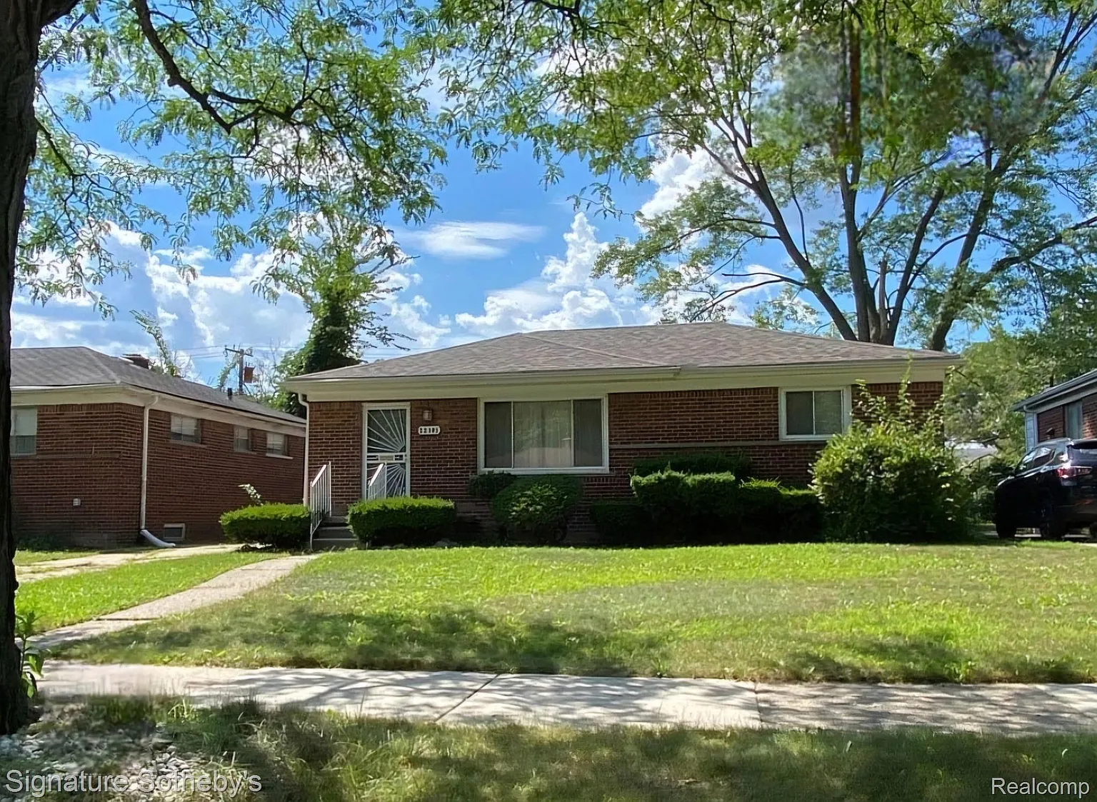 22101 Church St photo 1