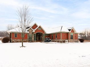 5140 Grandwood Pl W, La Crosse, WI 54601