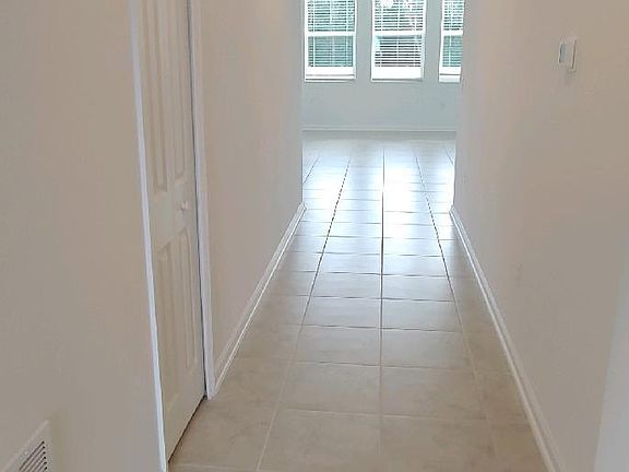 5th image of 904 Citrus Reserve Blvd